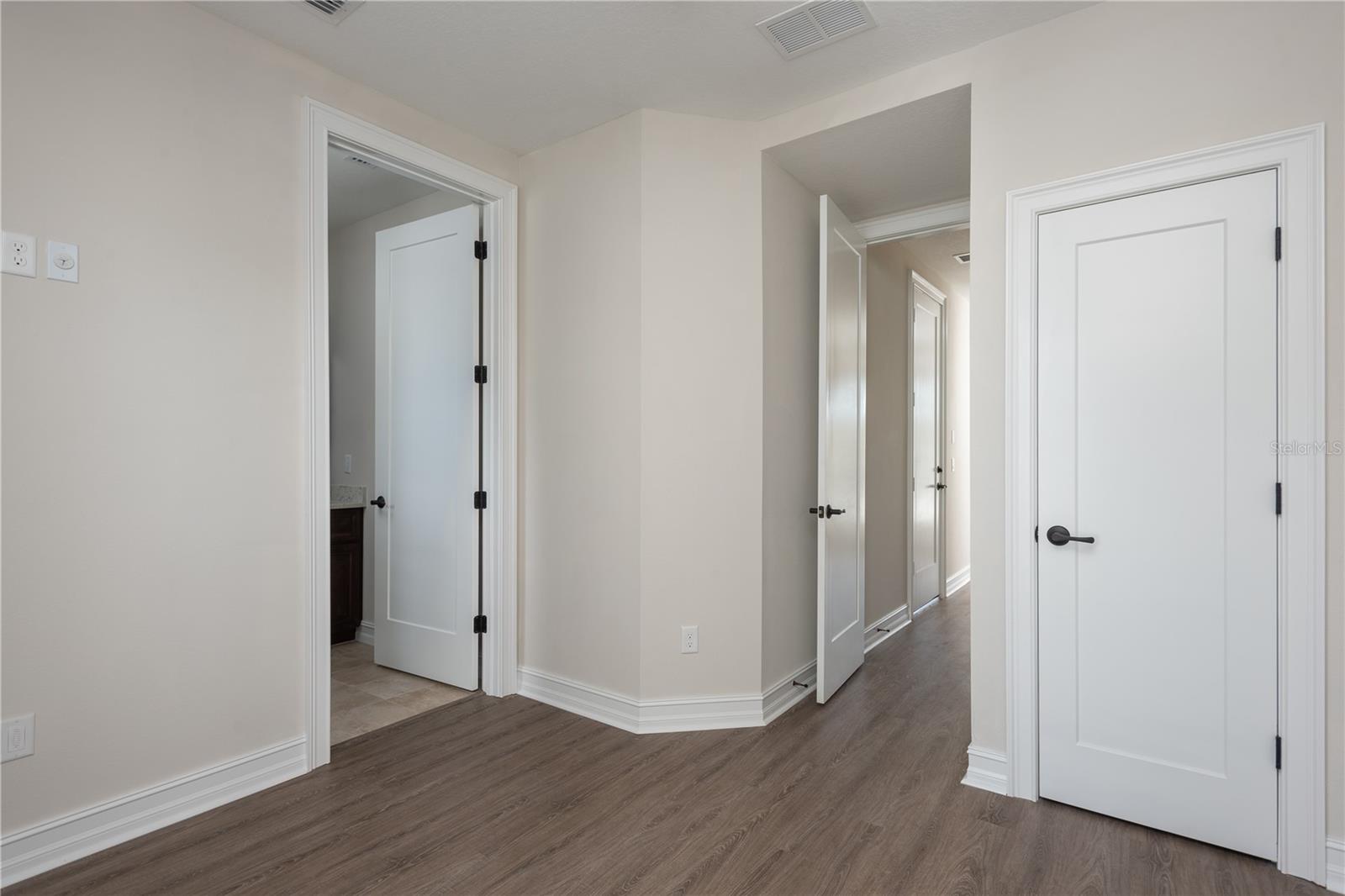 1rst floor room