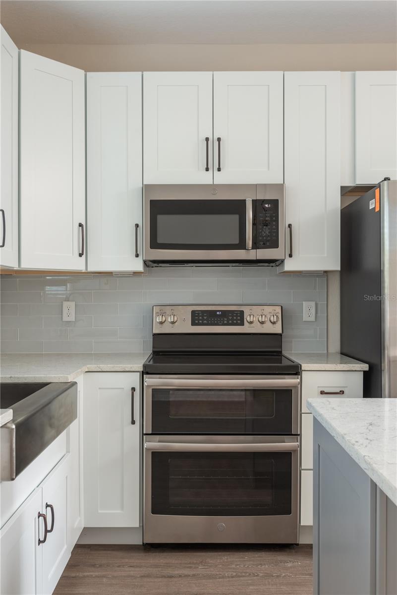 Kitchen stove, convection oven.