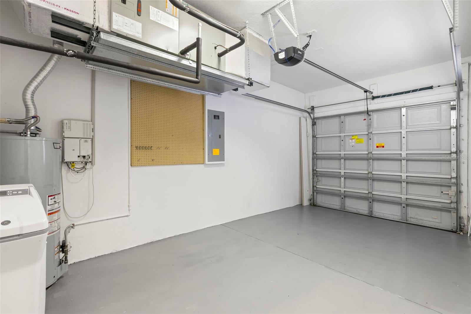 Garage 1