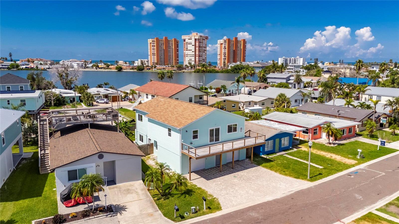 The Boca Ciega Bay makes a beautiful backdrop to your home.