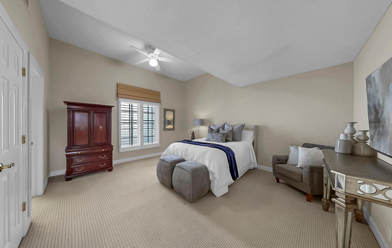 Guest Bedroom with Private Ensuite Bath