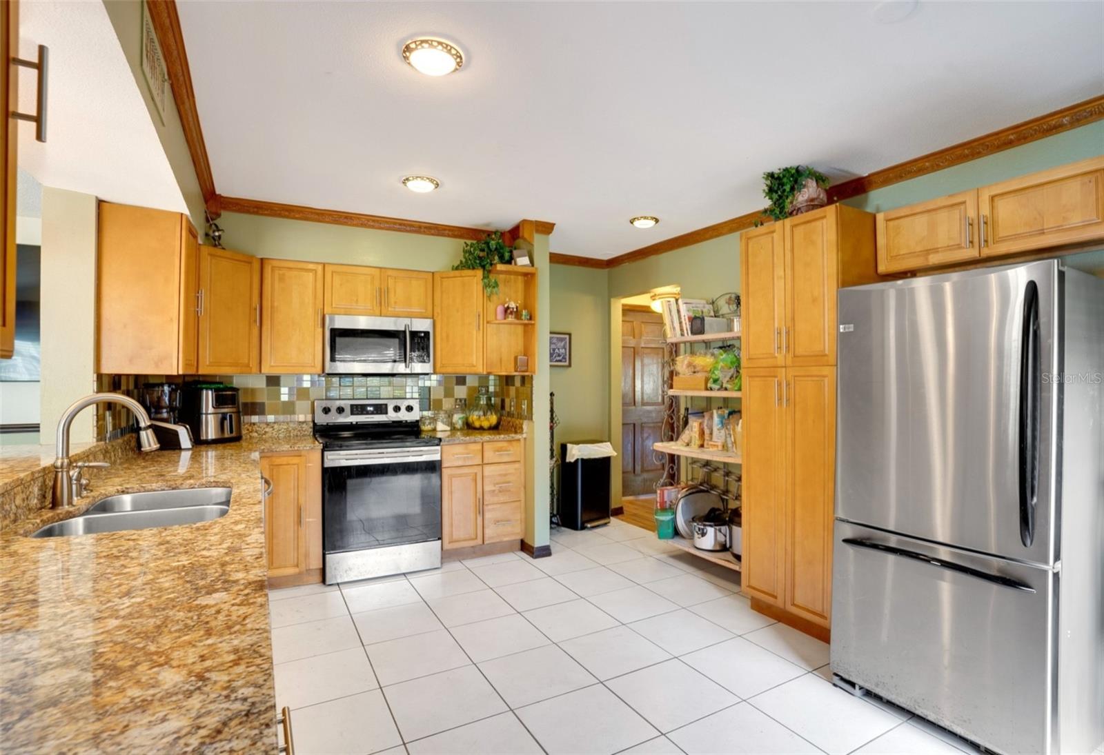 Main Home Kitchen