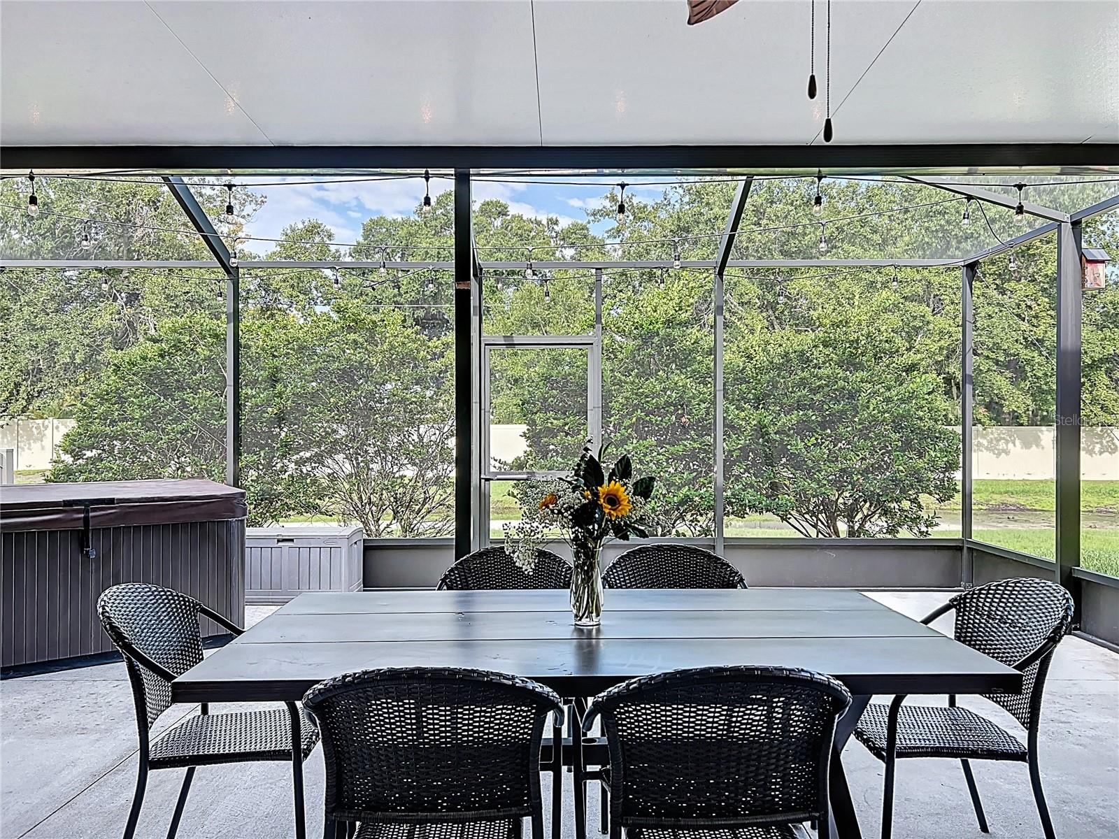 Dining out under the stars but with protection from the rain and fans to keep you confortable.