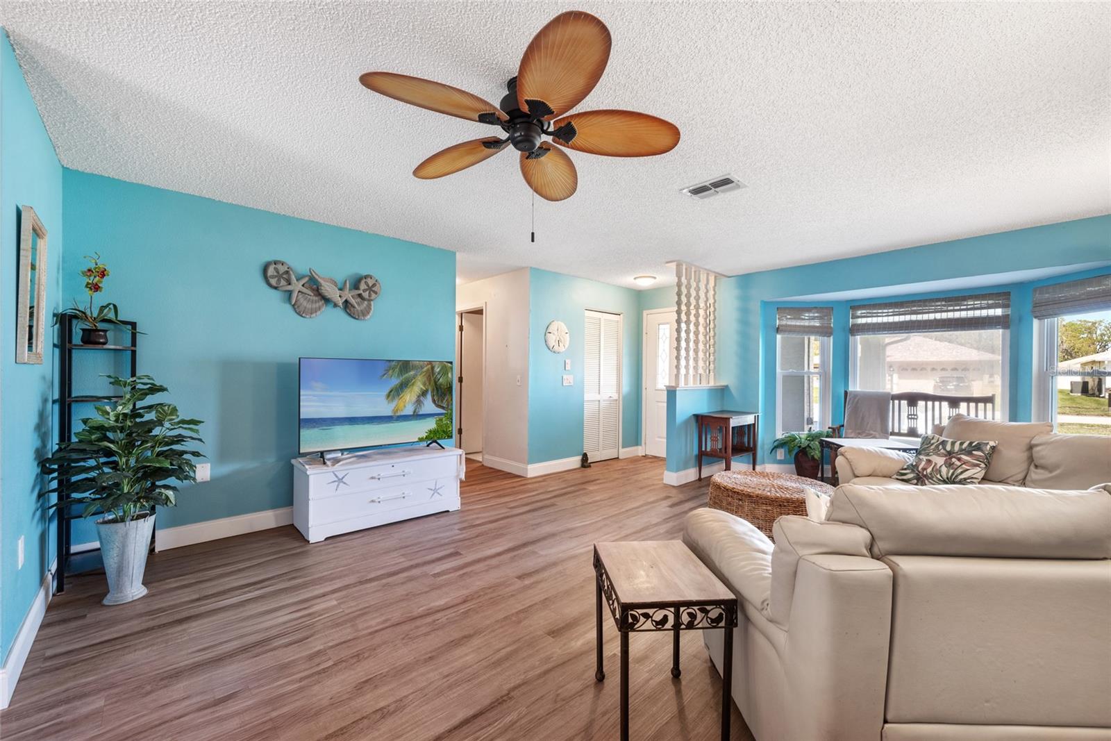 Enjoy lots of natural light!