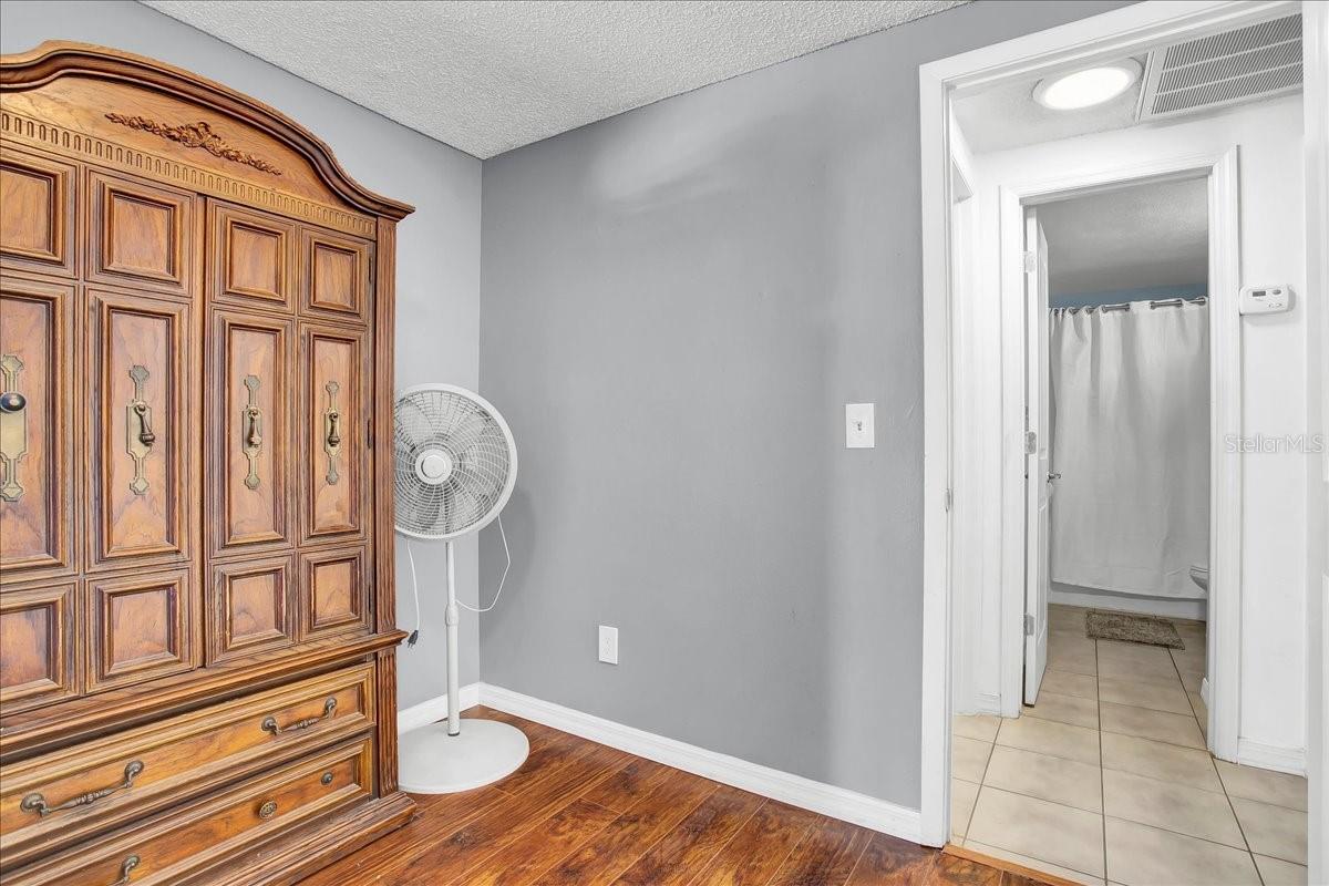 second bedroom
