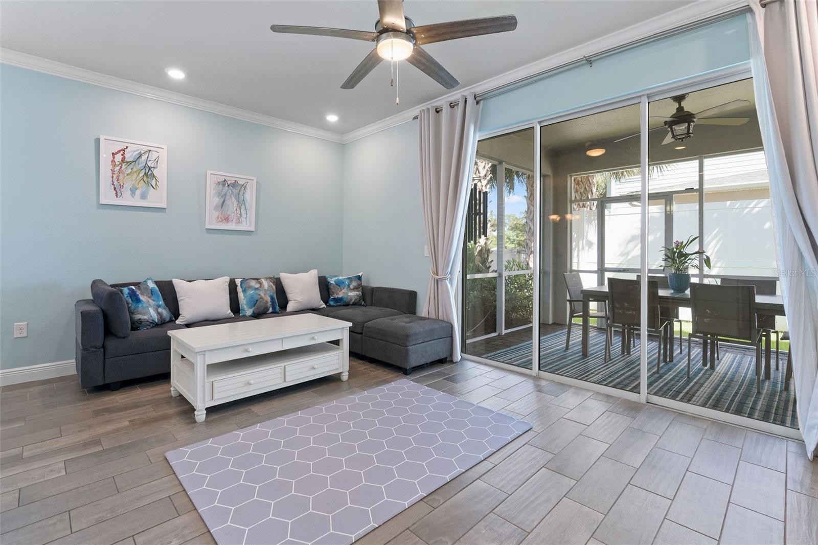Spacious living area