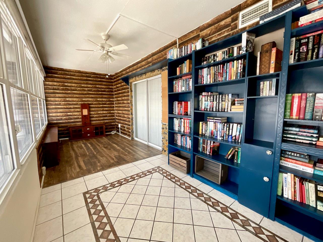 15-Bonus room off kitchen