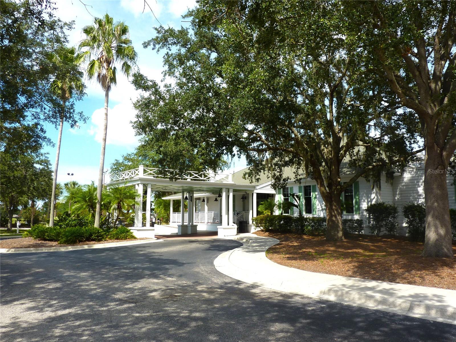 Plantation Palms Clubhouse