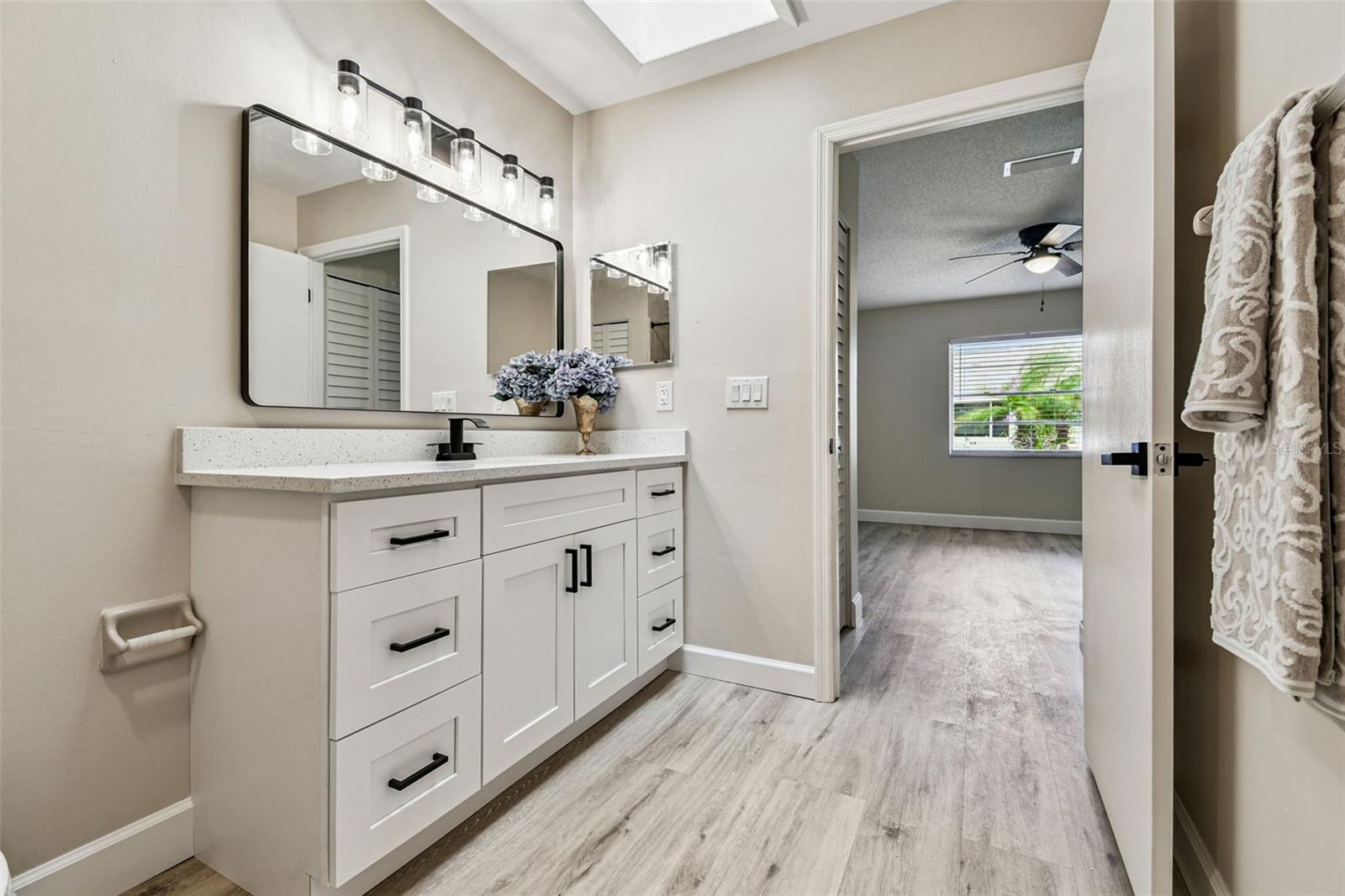 Ensuite primary bathroom
