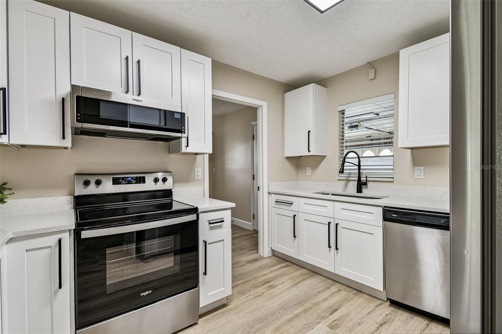 Beautiful all wood cabinets.