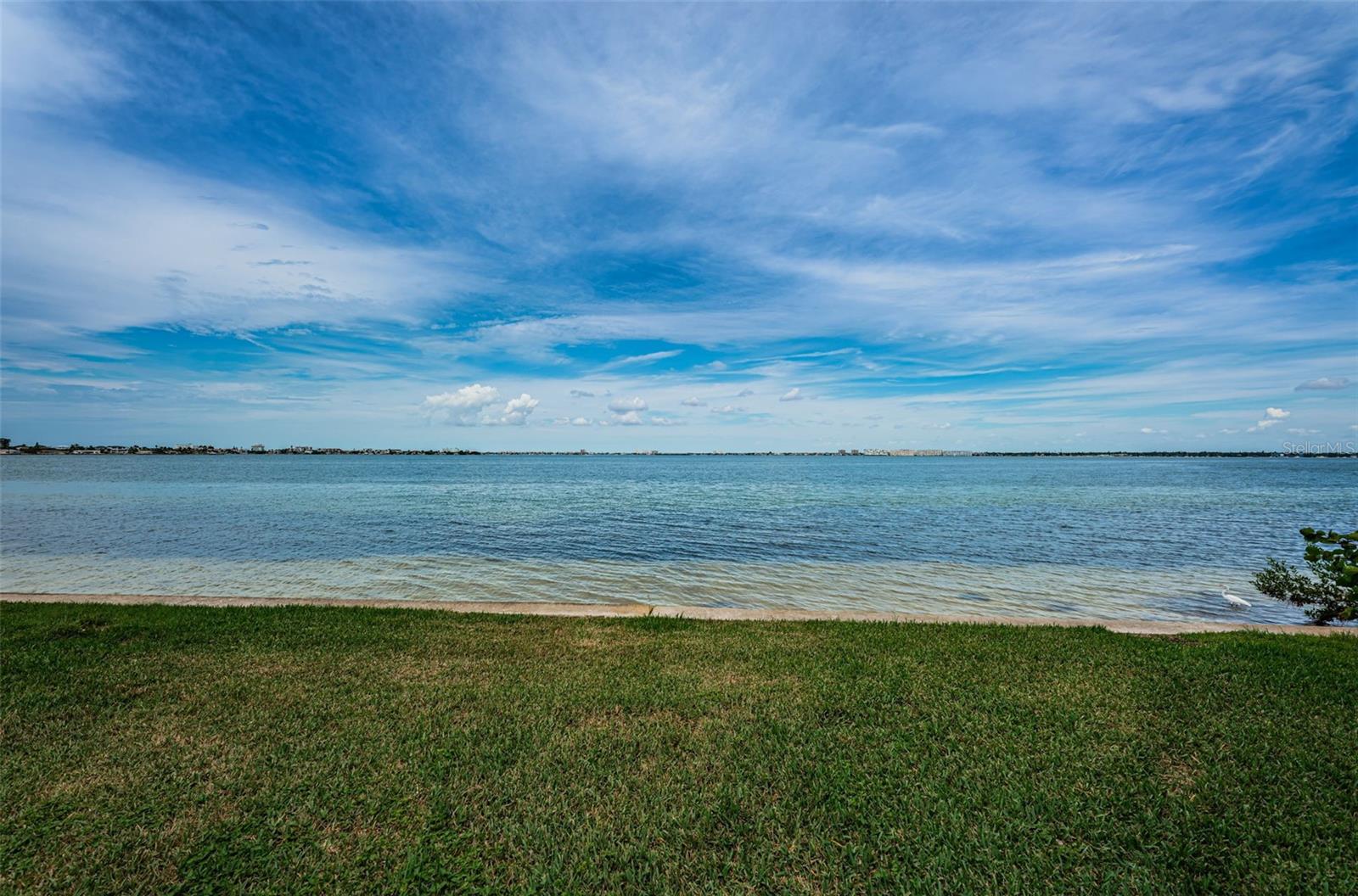Gorgeous Wide Water Views