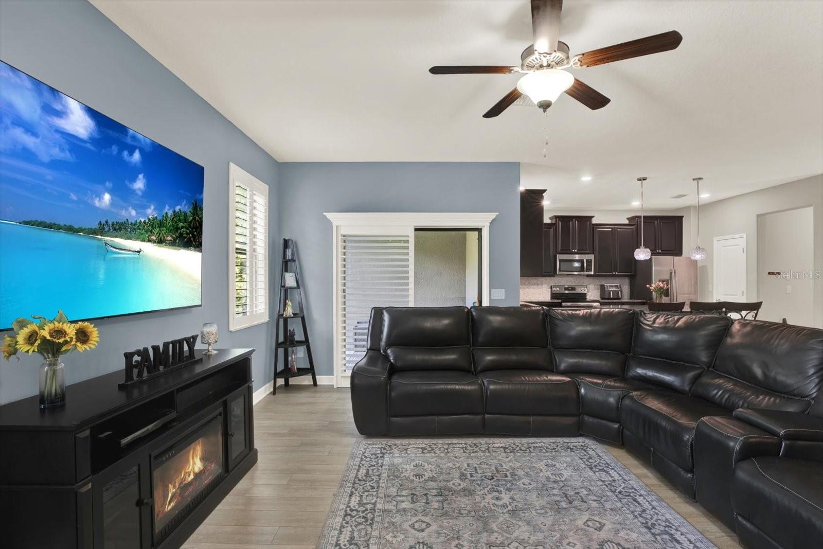 Living/Family Room with Sliders to Screen Lanai