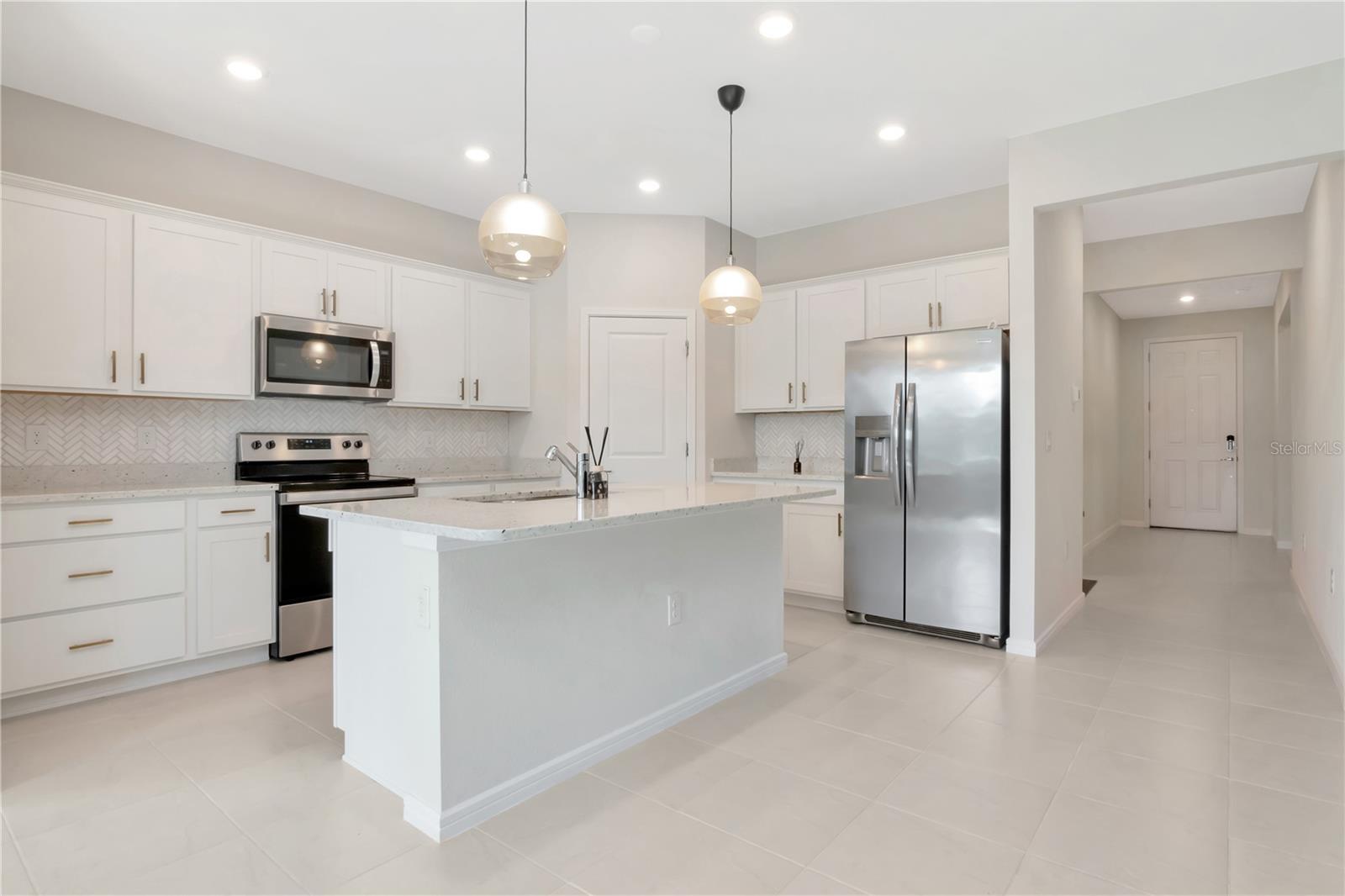 Kitchen and Stainless Steel Appliances