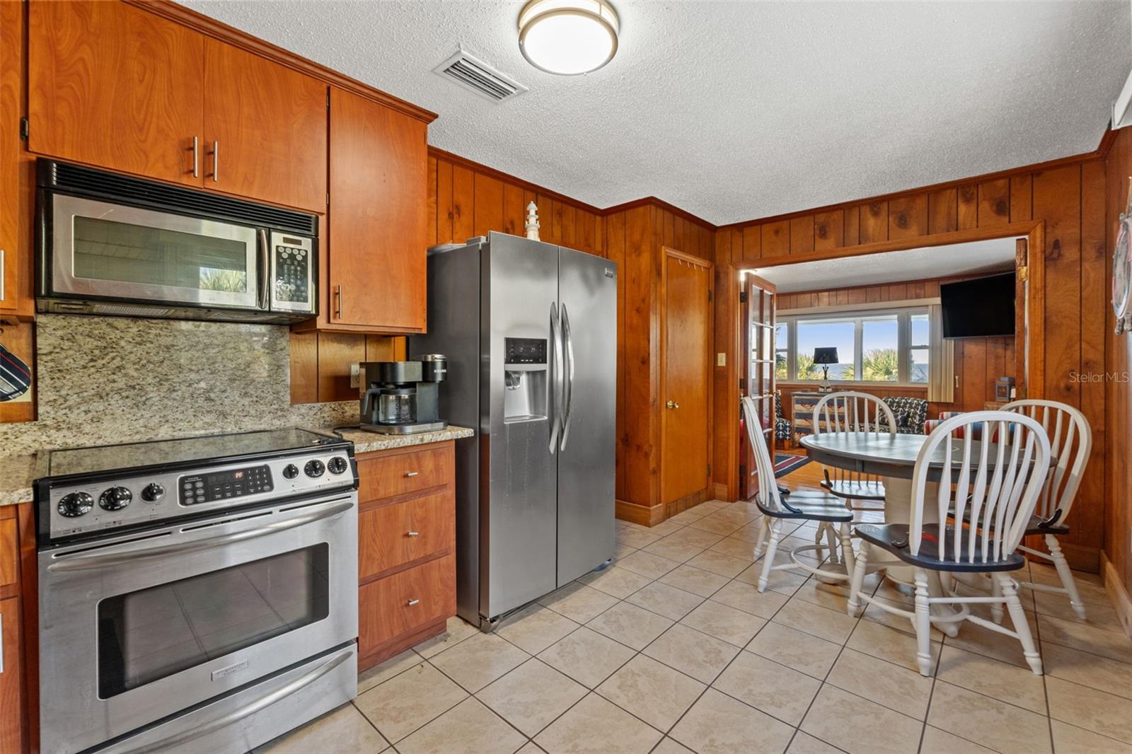 Coastal Charm in Every Detail