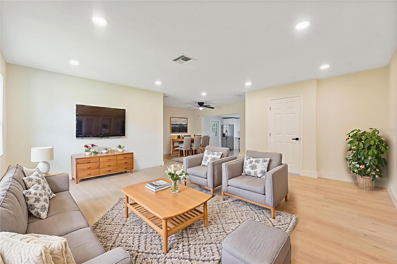 Living Room (Virtually Staged)