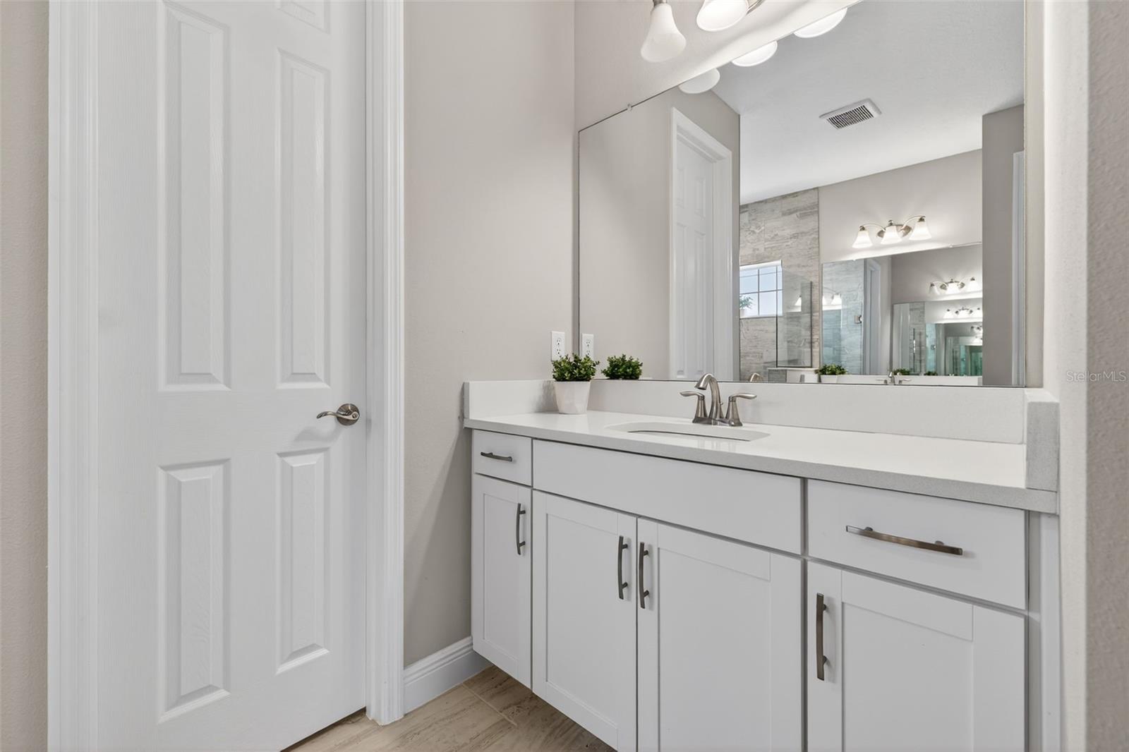 2nd sink in the primary bathroom (dual sinks)