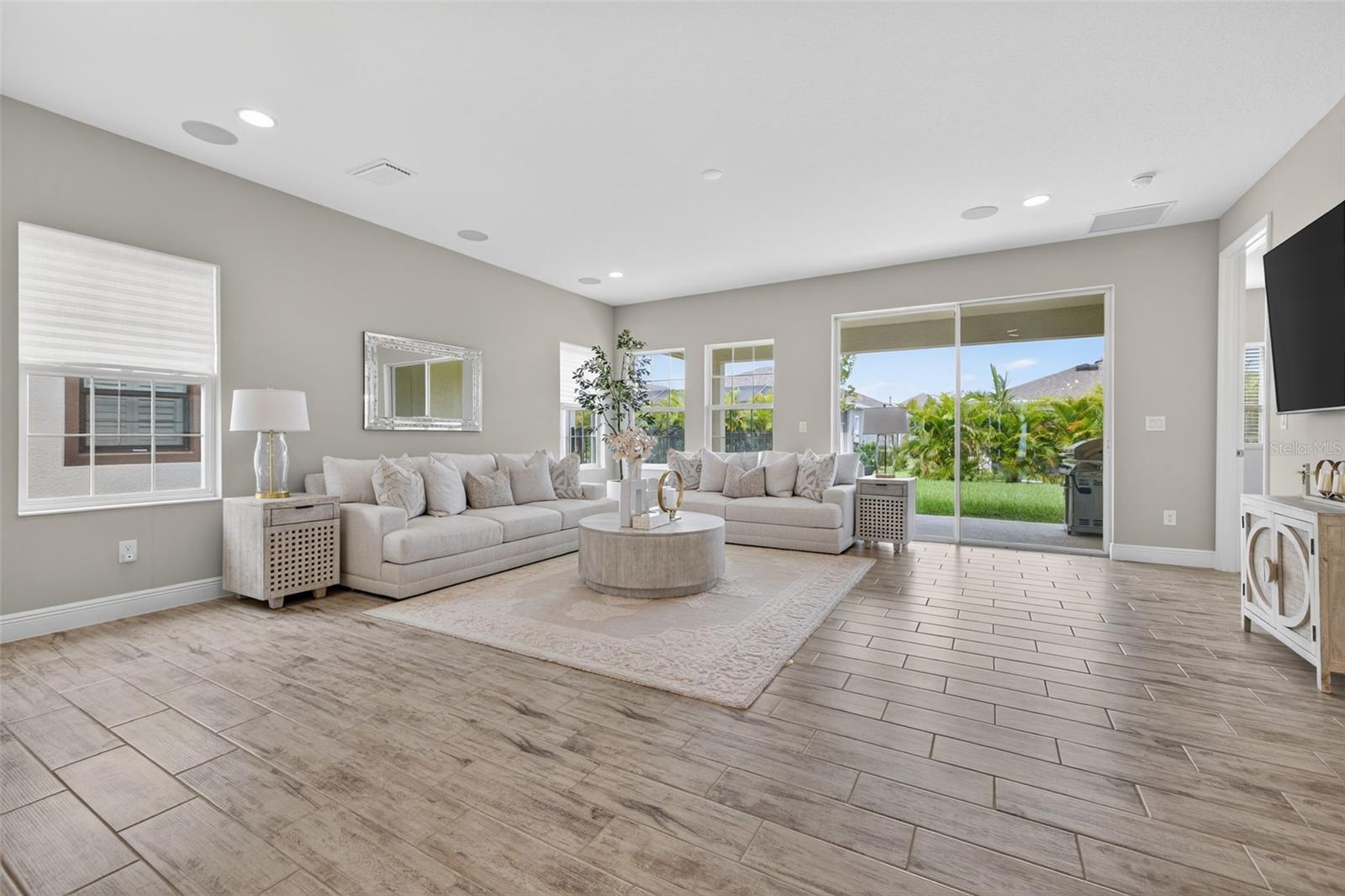 Plethora of natural light