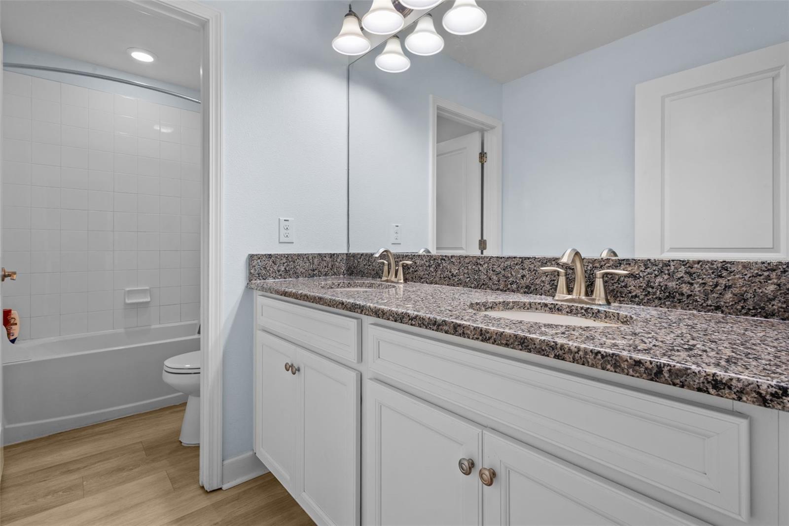 Upstairs secondary bathroom
