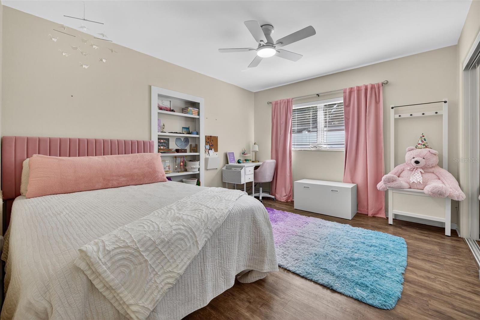 Second bedroom