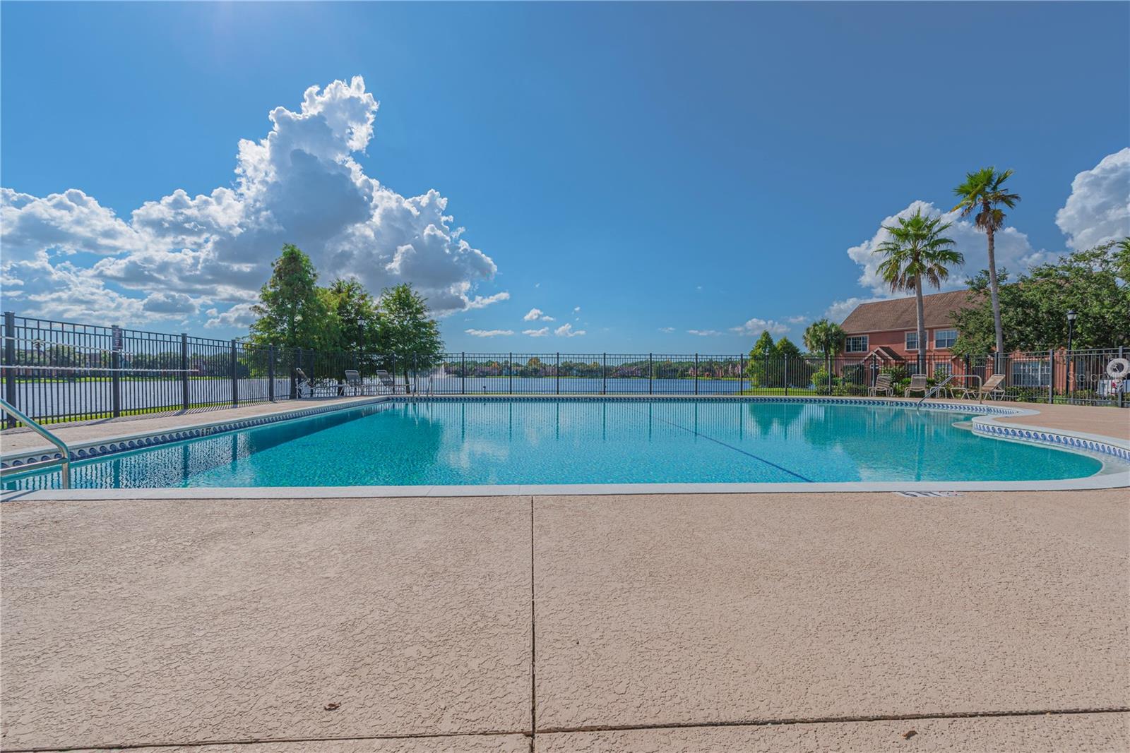 Pool.