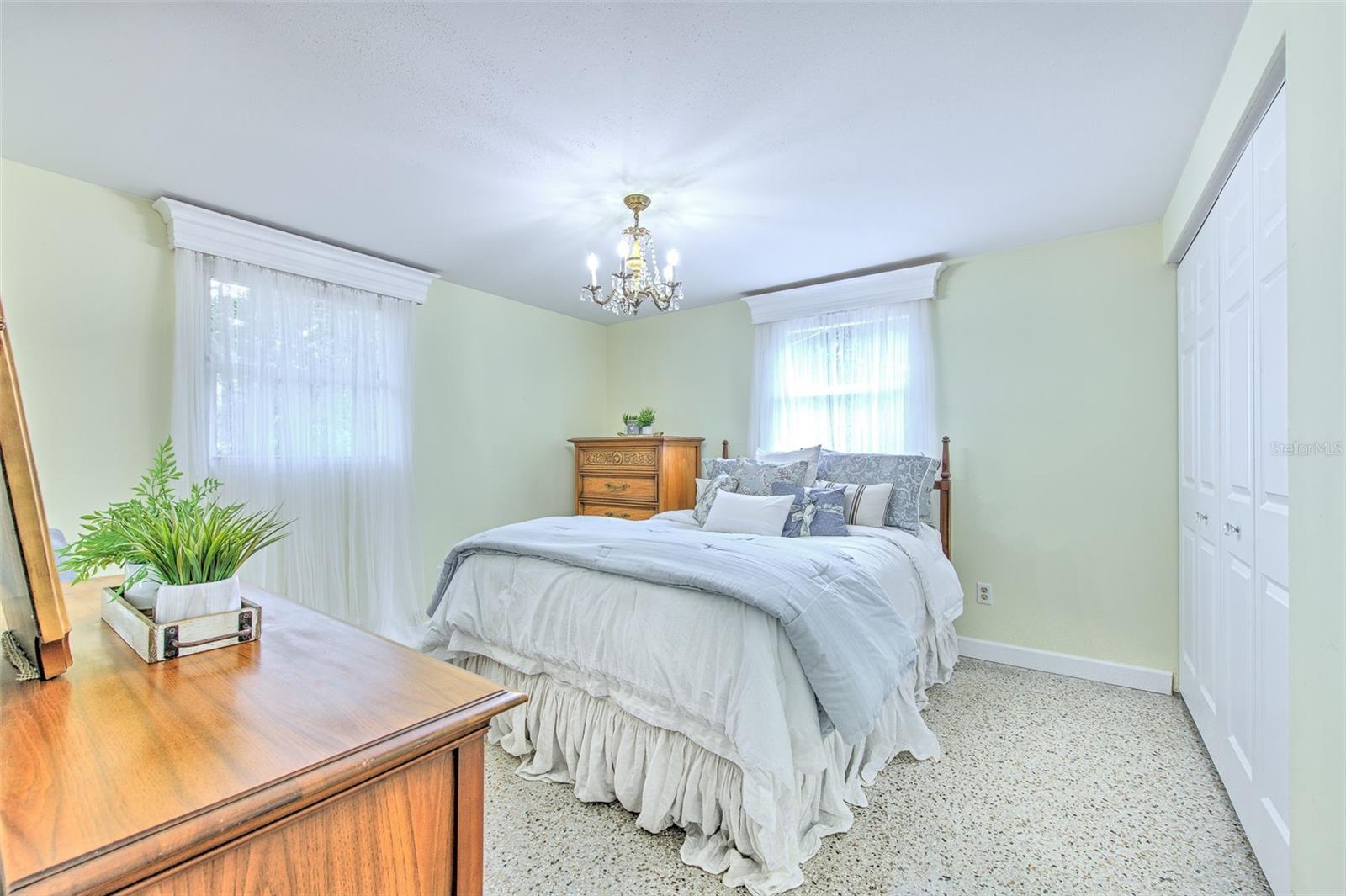 Primary Bedroom (Bedroom1)