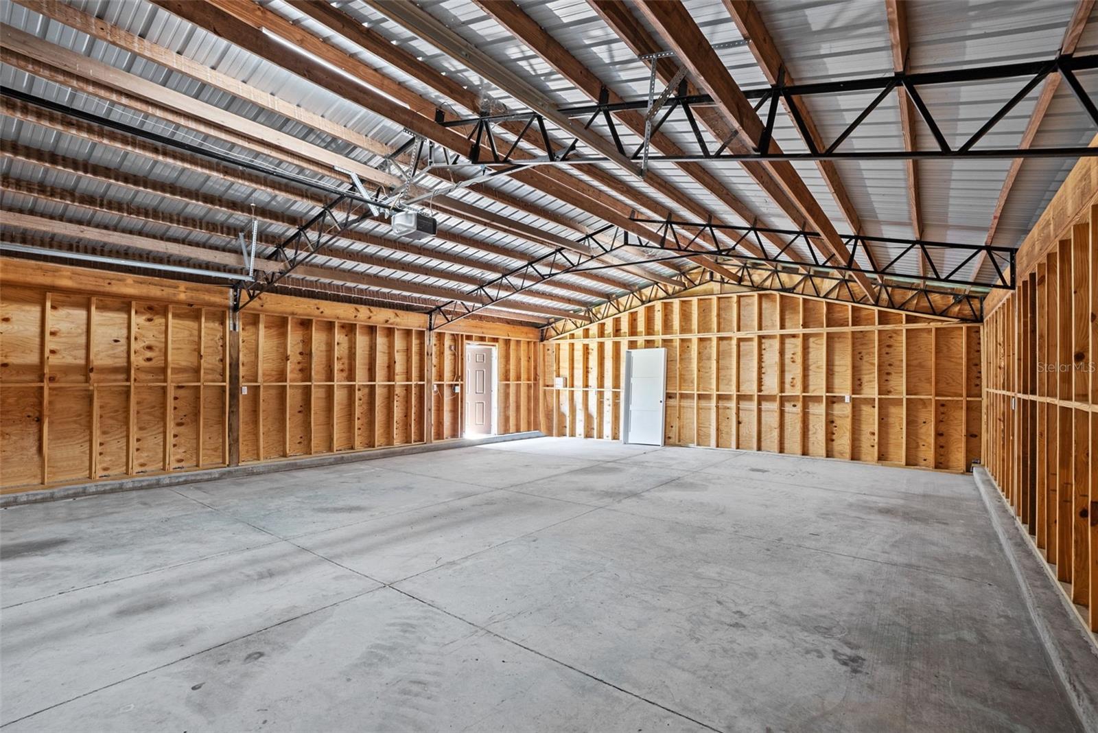 enclosed pole barn