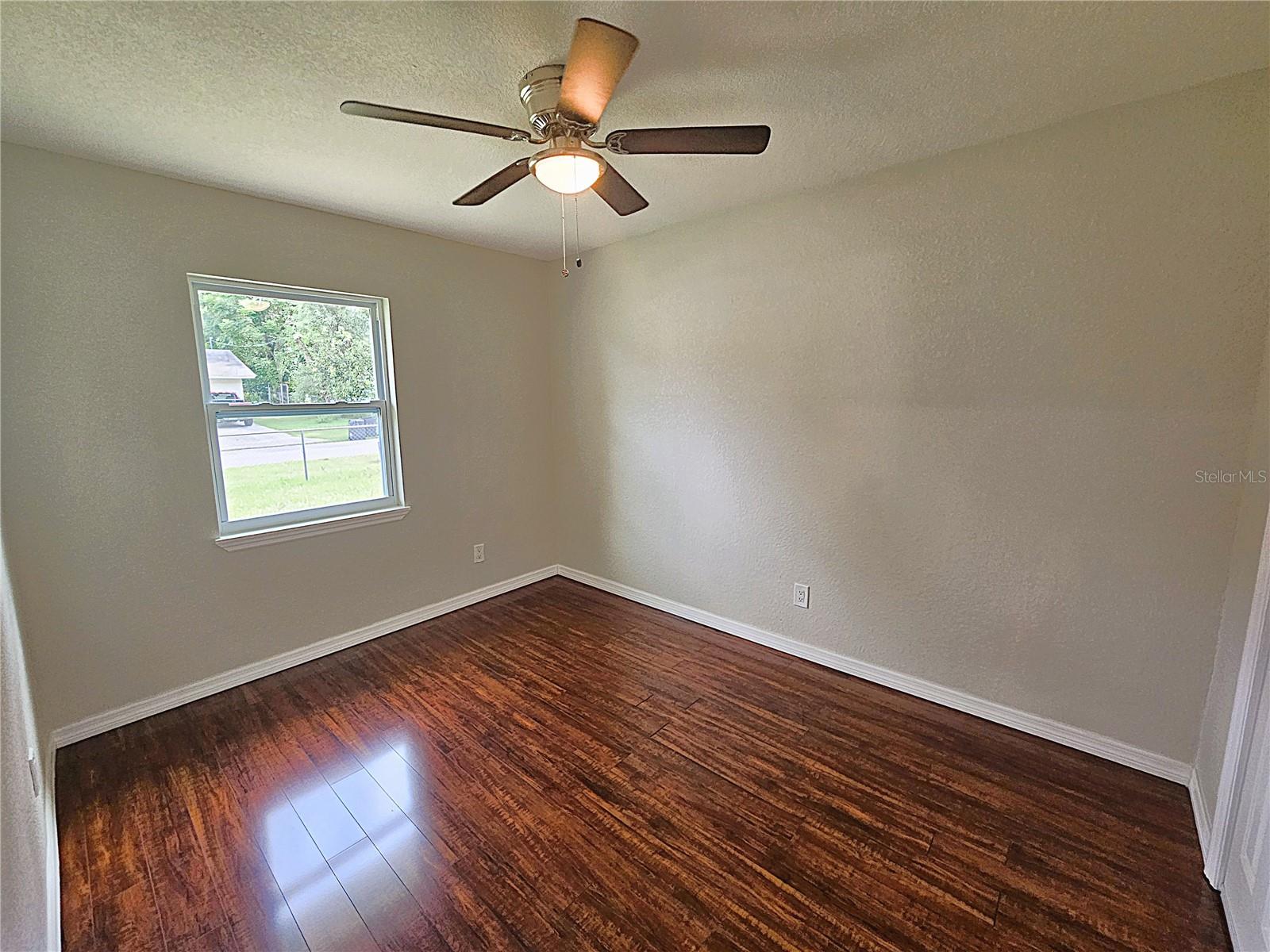 Guest bedroom