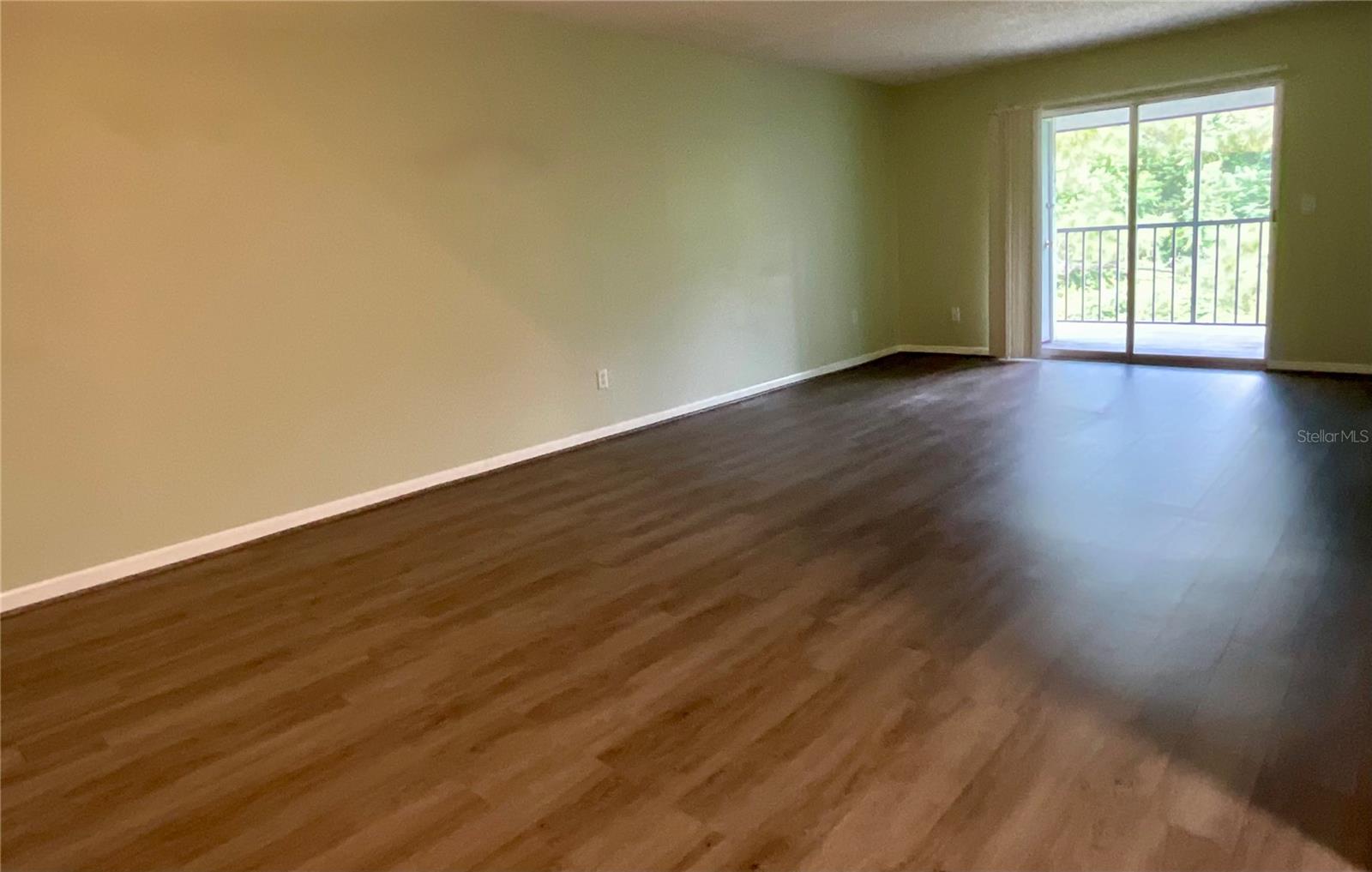 14-Living room area