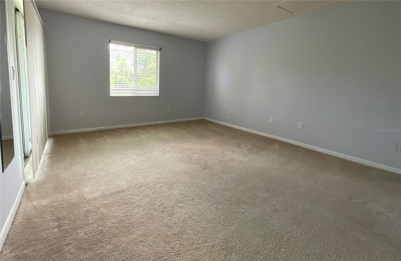 24-Bedroom