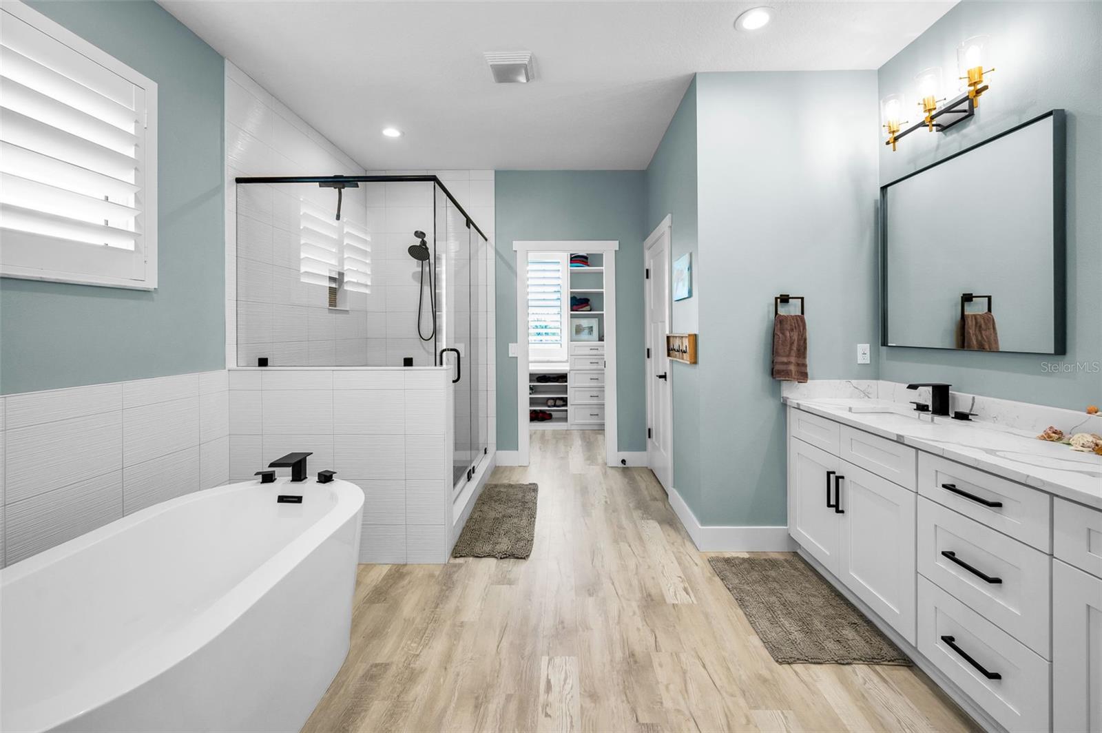 Stunning Primary Bathroom