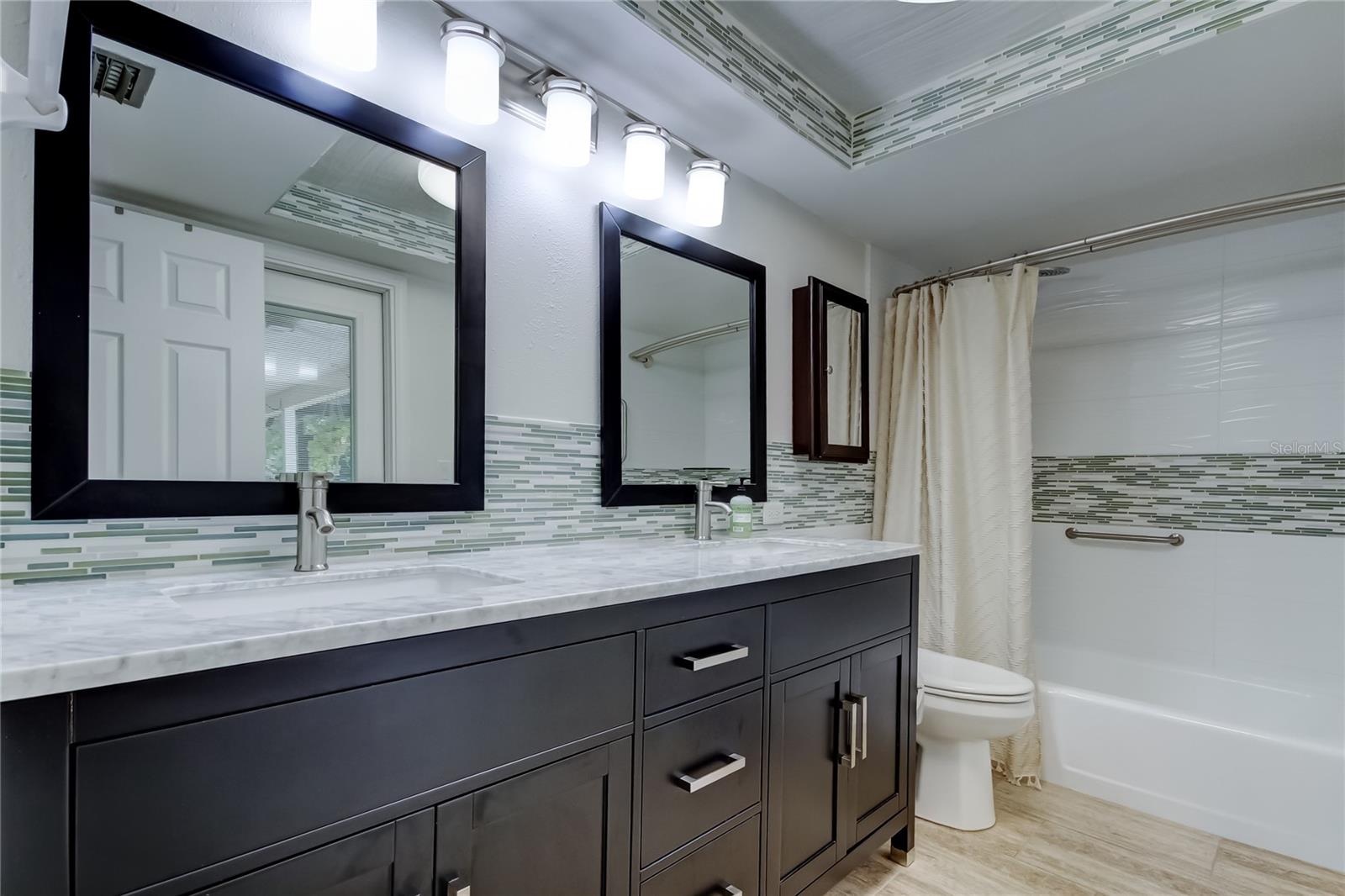 2nd Bathroom