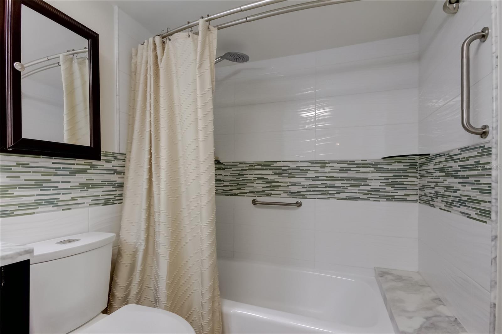 2nd Bathroom