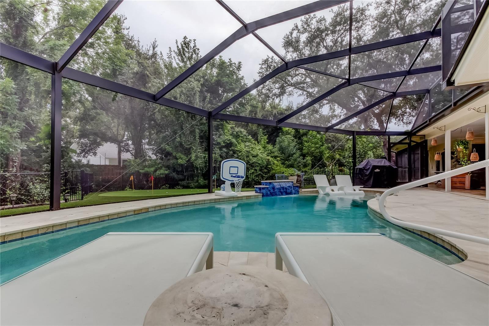 Pool