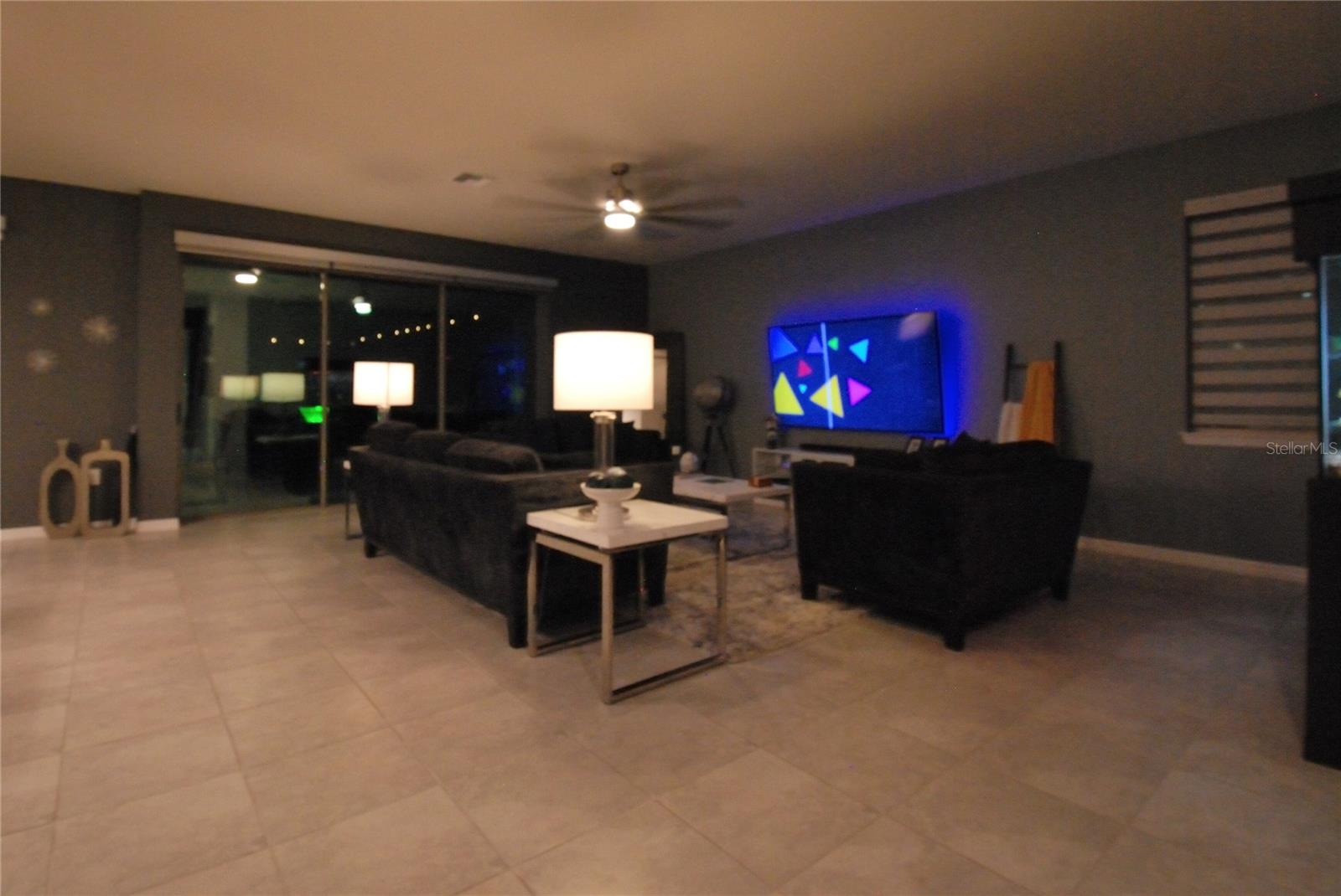 Gathering room - Night time