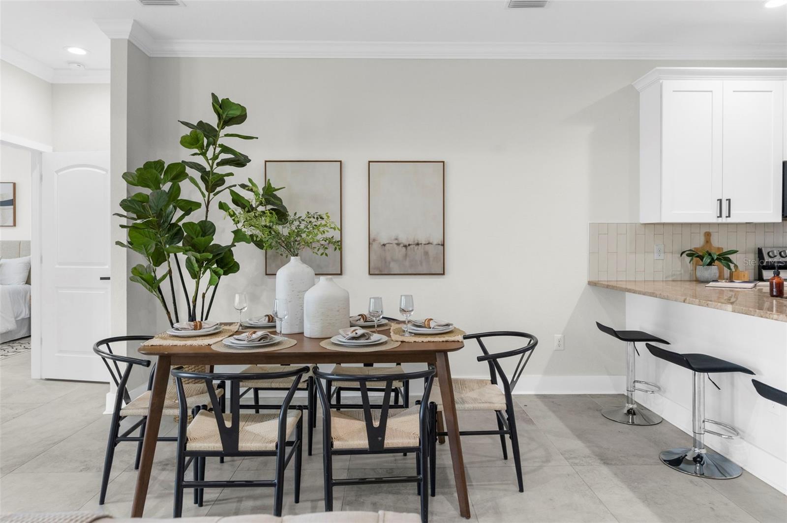 dining