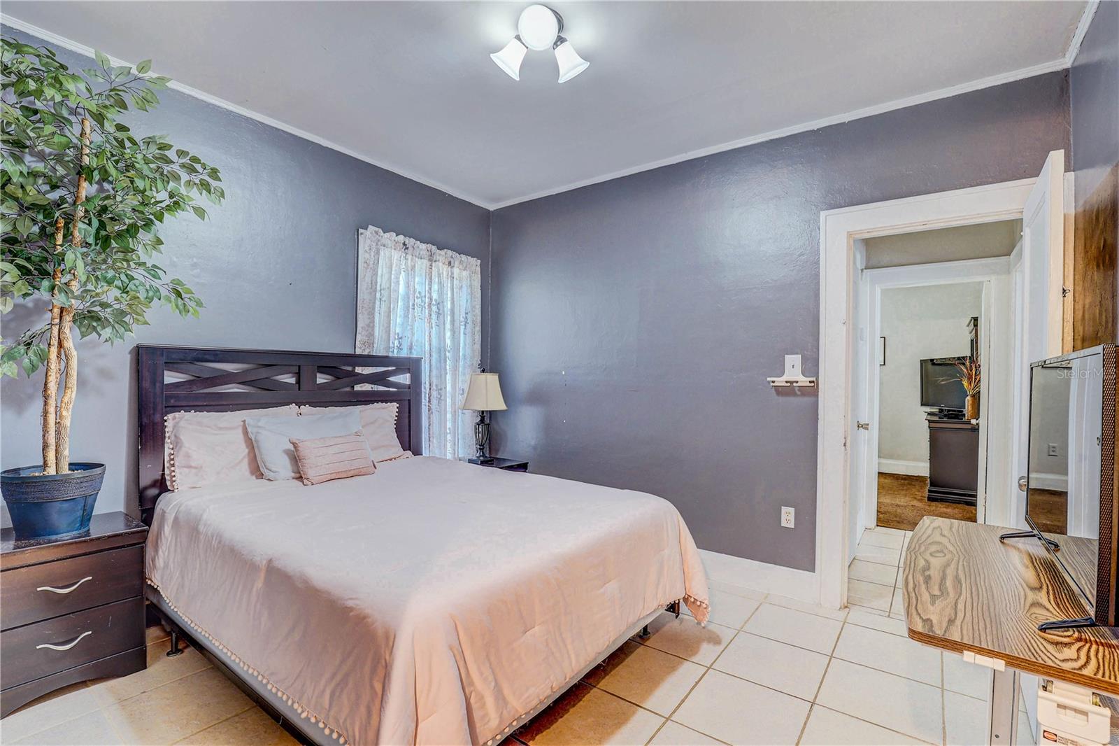 Bedroom 3/Walk-in Closet