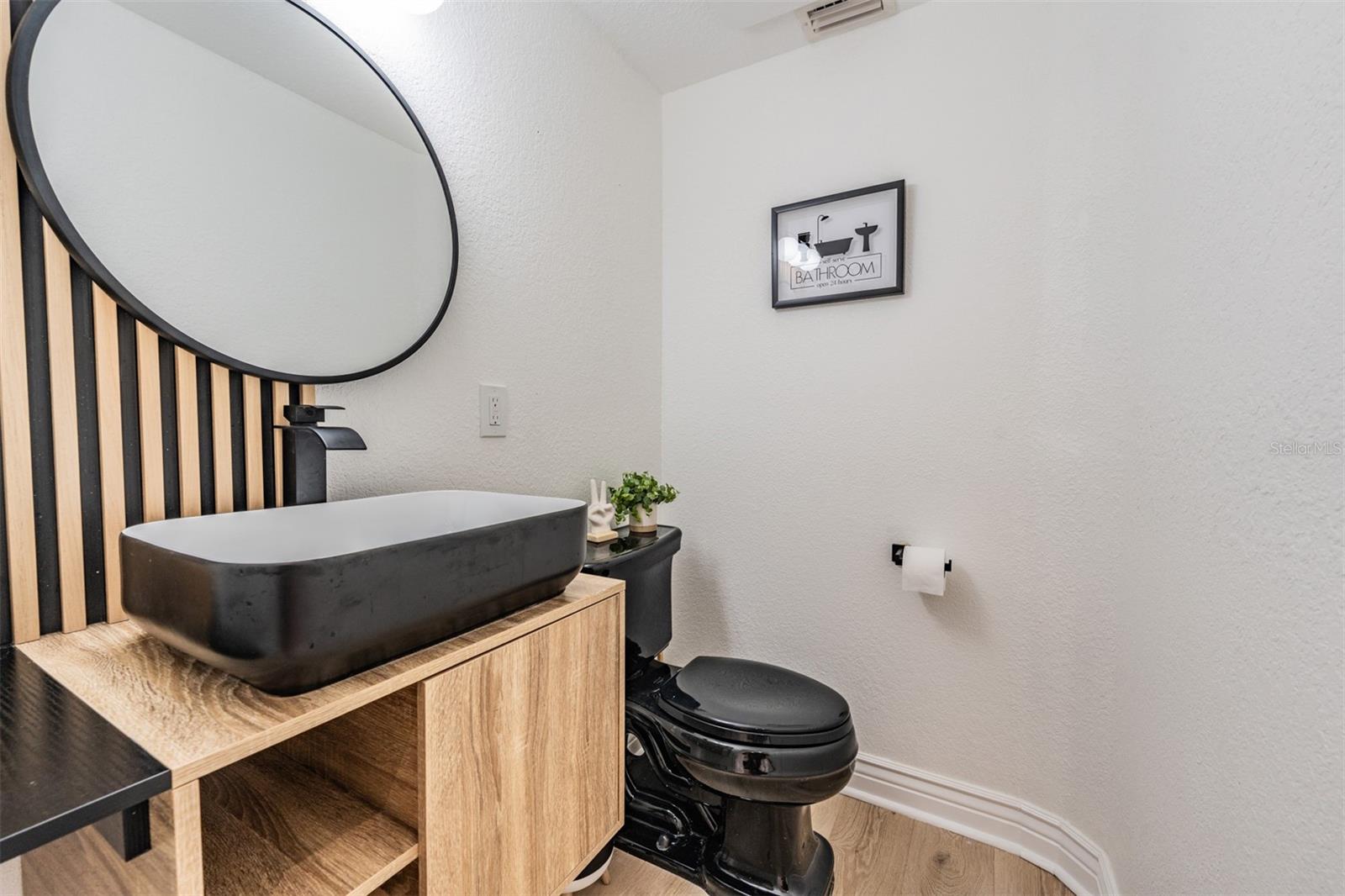 Half Bathroom 1st floor