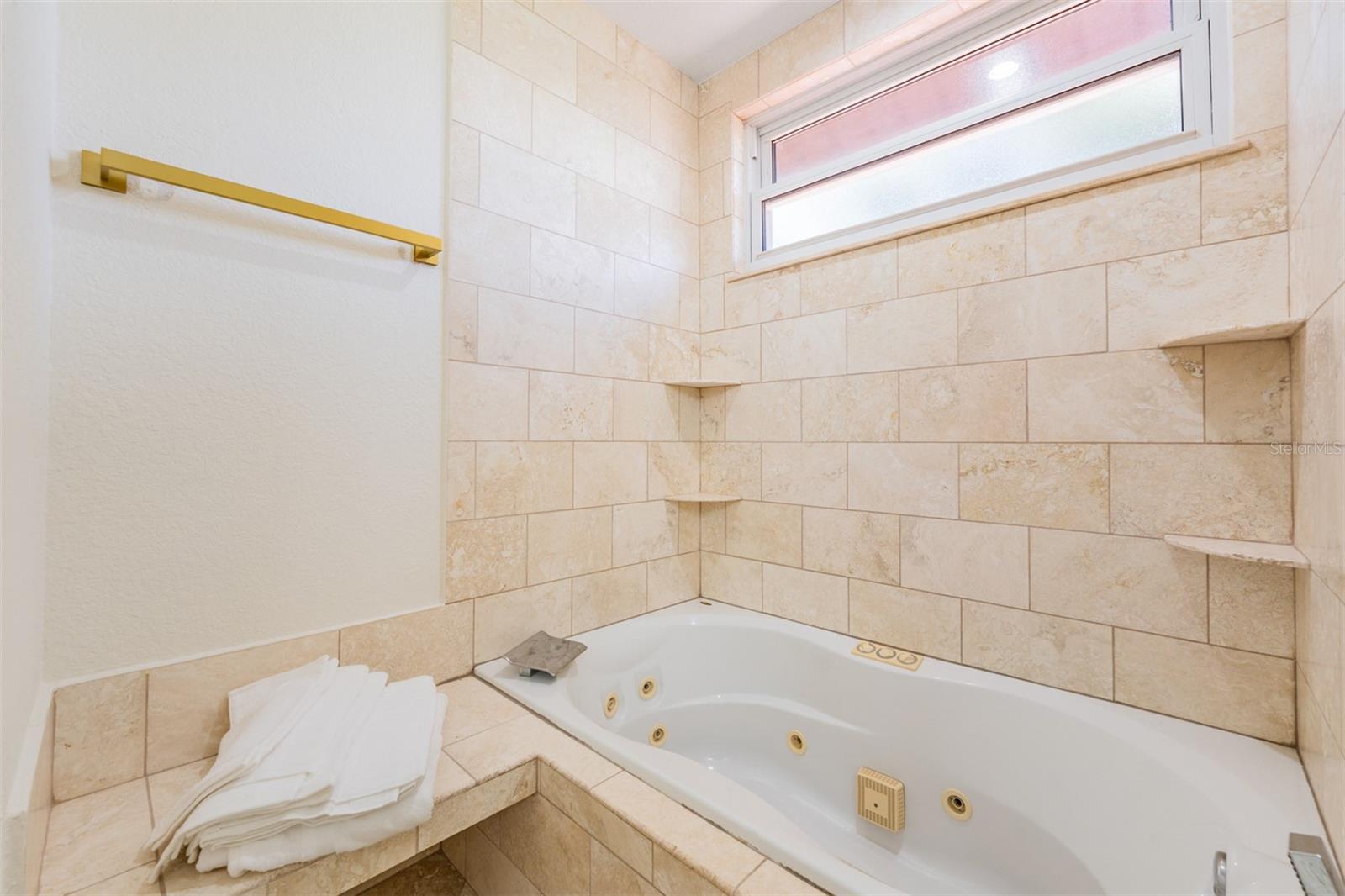 Master bathroom 2nd floor