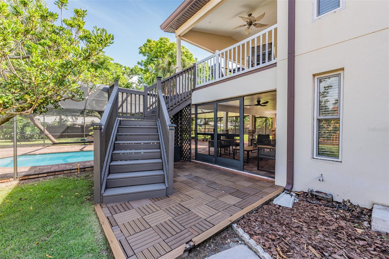 Side stairs to Master bedroom Balcony
