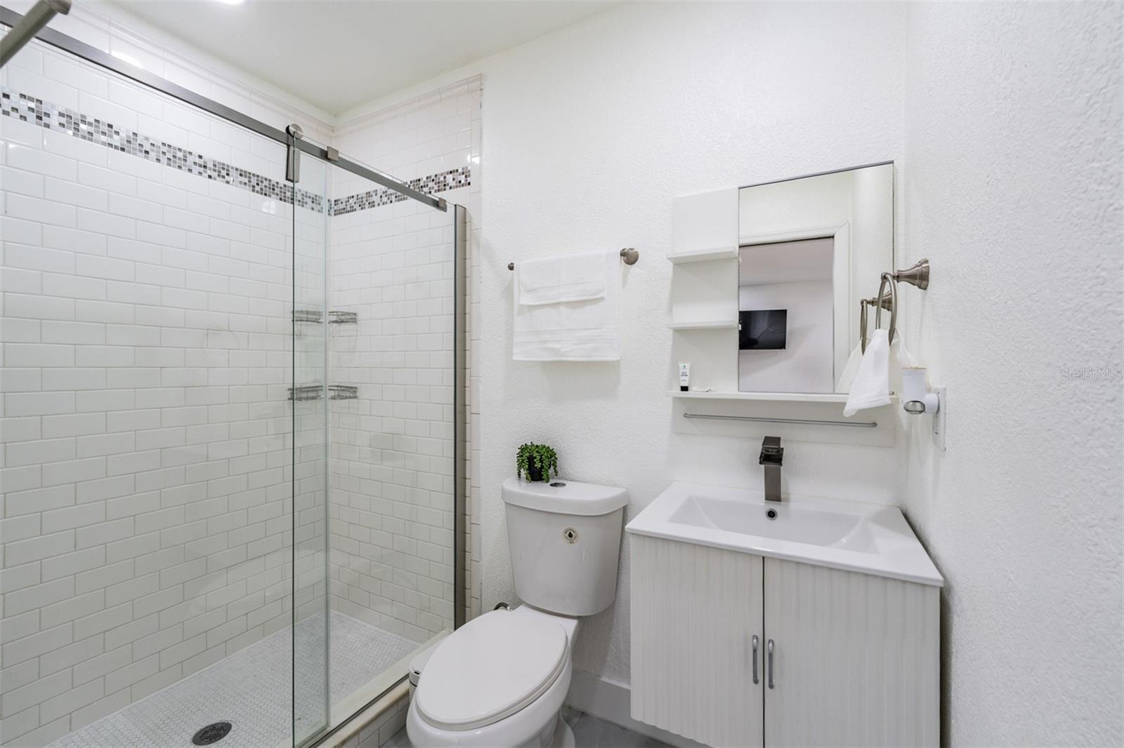 Guesthouse bathroom