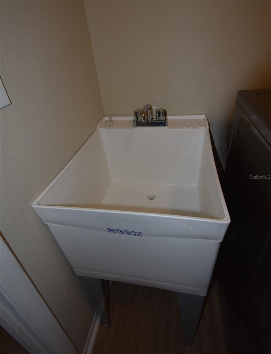 Laundry Room utility sink