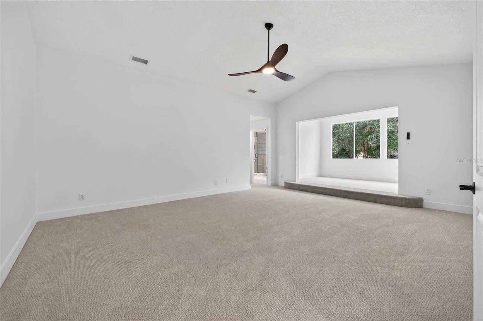Primary suite