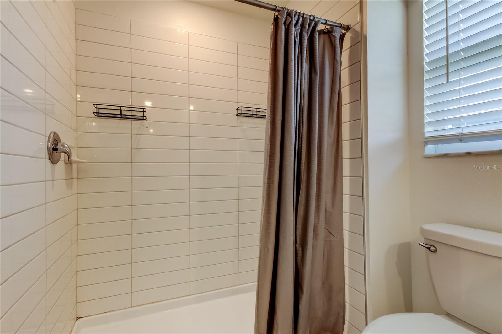 En suite shower