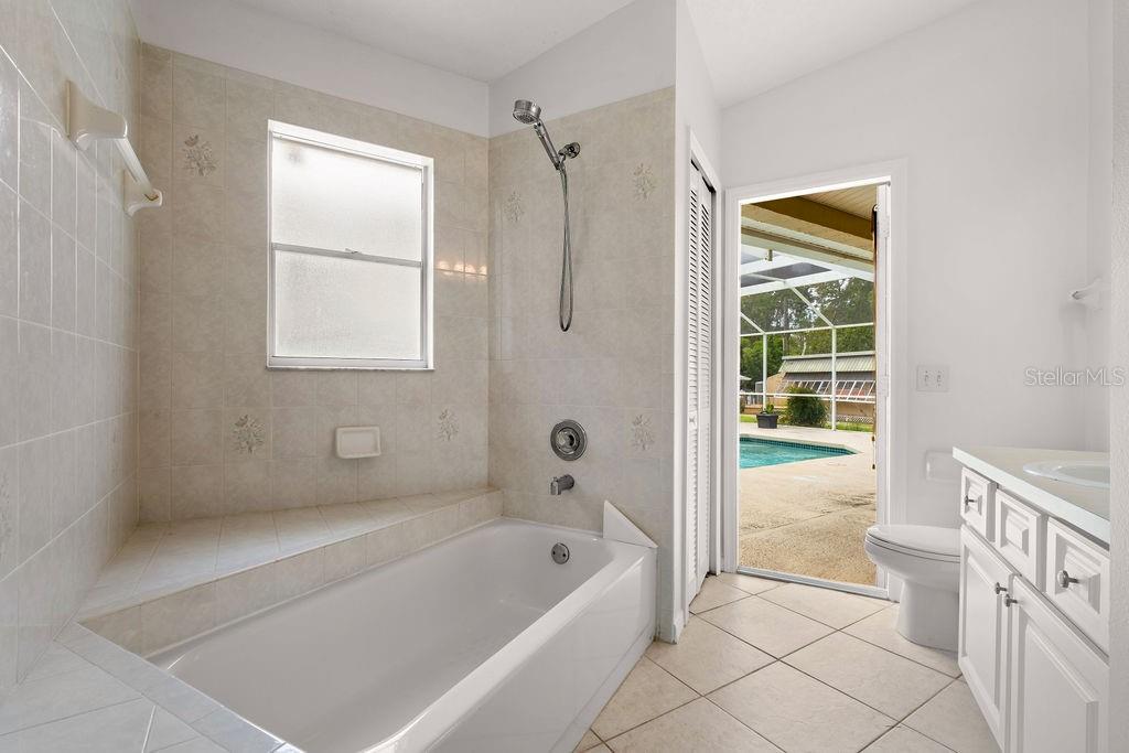 Guest Bath/Pool Bath