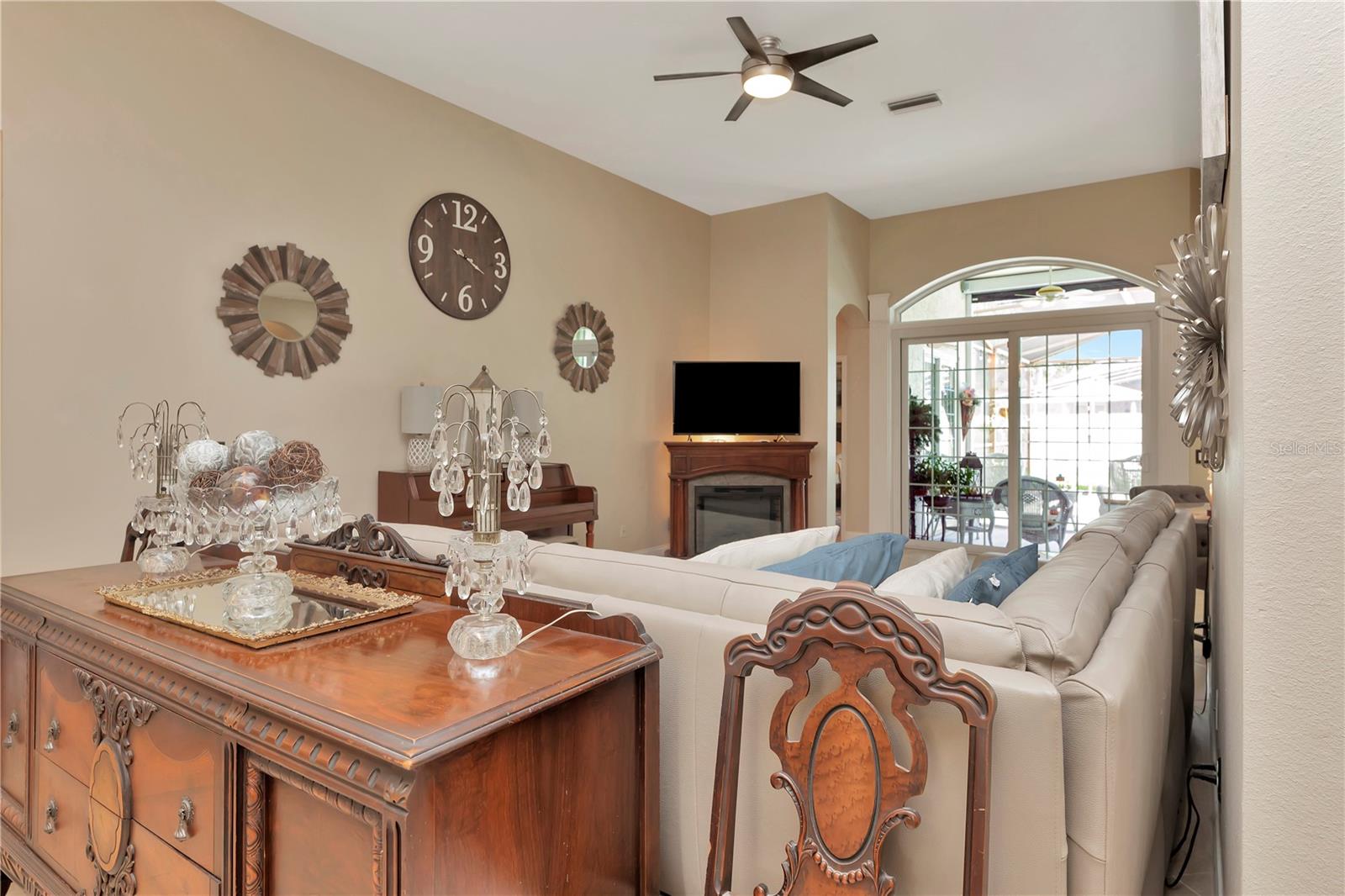 Large Living Room