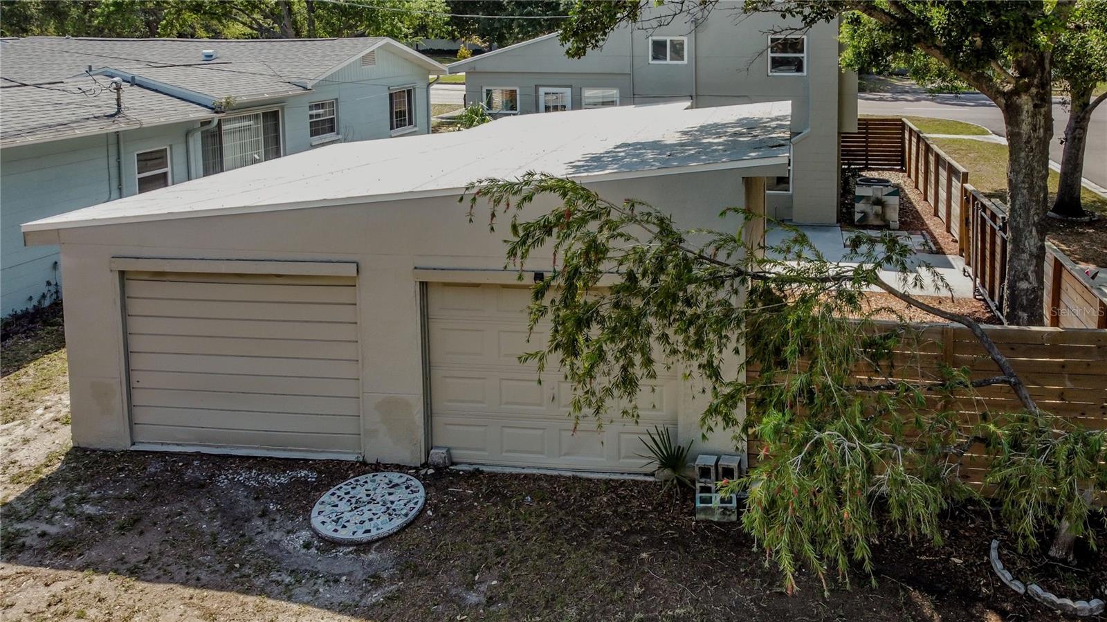 garage