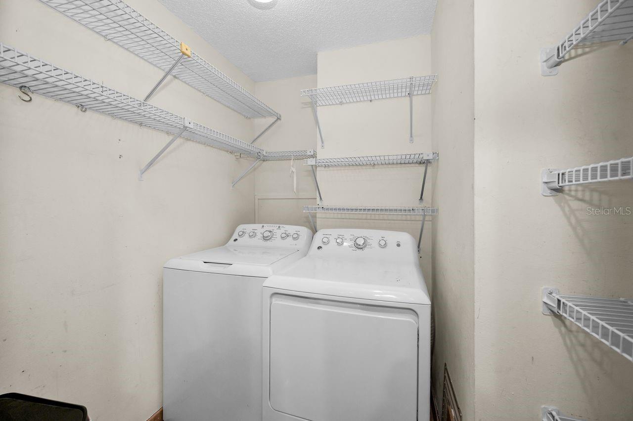 Washer & dryer convey with the property