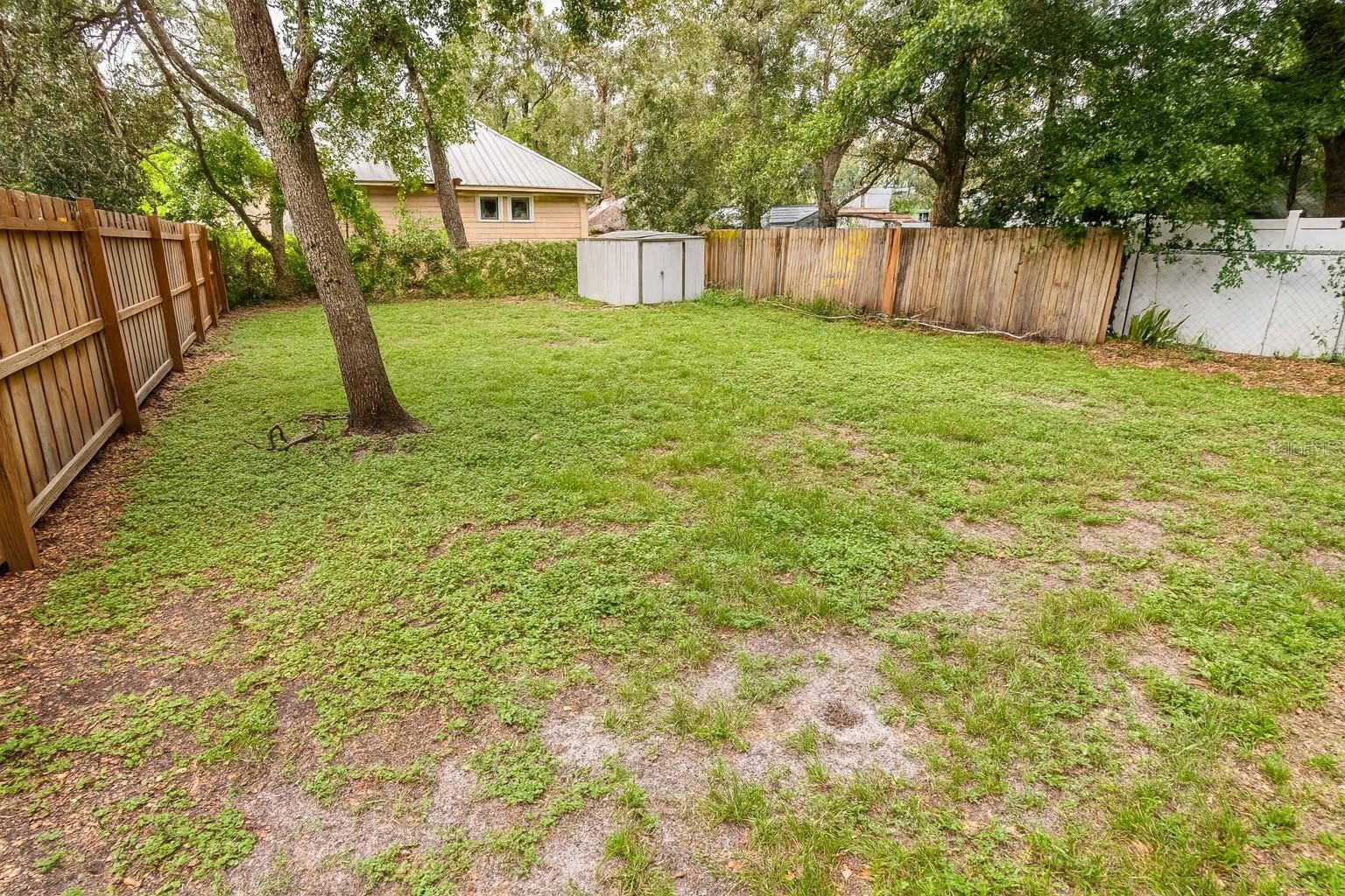 TB8424766