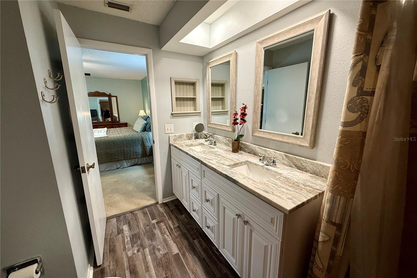 ensuite bathroom