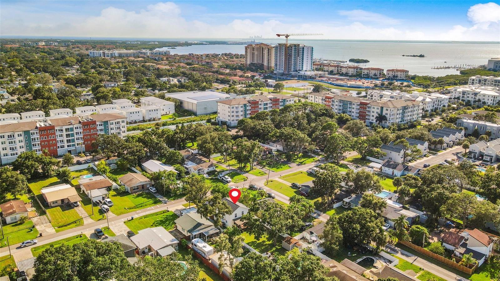 Blocks from Westshore Marina District, Hula Bay and Salt Shack as well as Gandy Bridge.